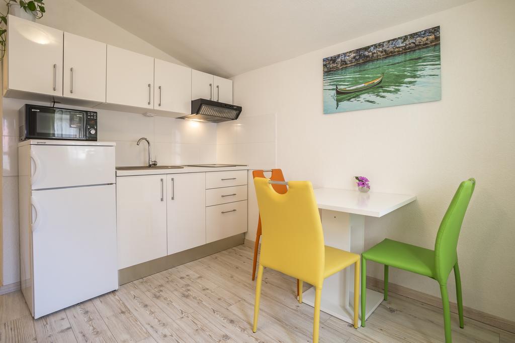 Apartments Sara Đảo Hvar Ngoại thất bức ảnh