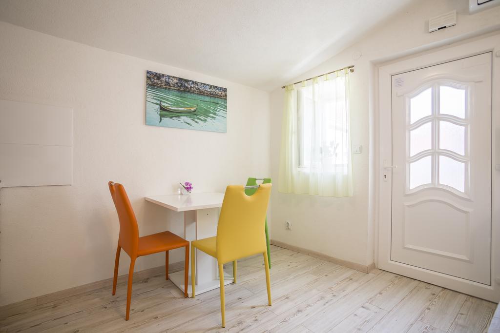 Apartments Sara Đảo Hvar Ngoại thất bức ảnh