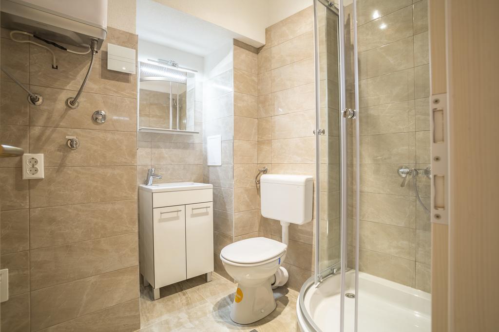 Apartments Sara Đảo Hvar Ngoại thất bức ảnh