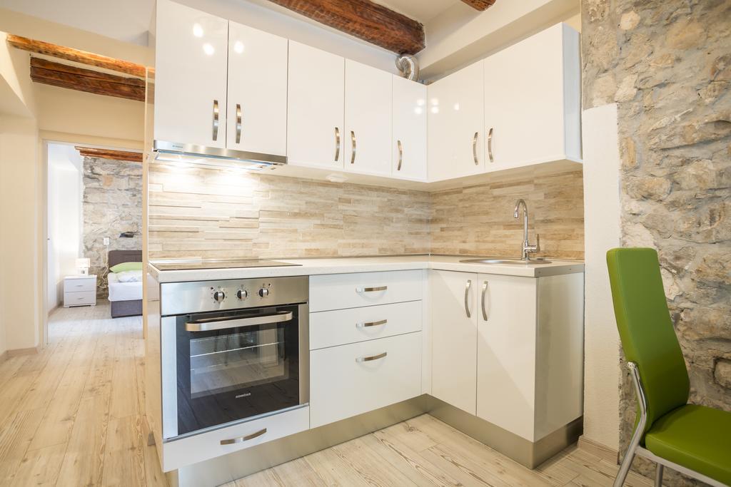 Apartments Sara Đảo Hvar Ngoại thất bức ảnh