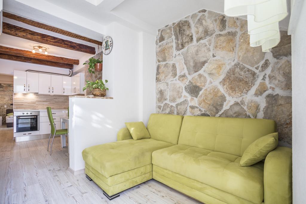 Apartments Sara Đảo Hvar Ngoại thất bức ảnh