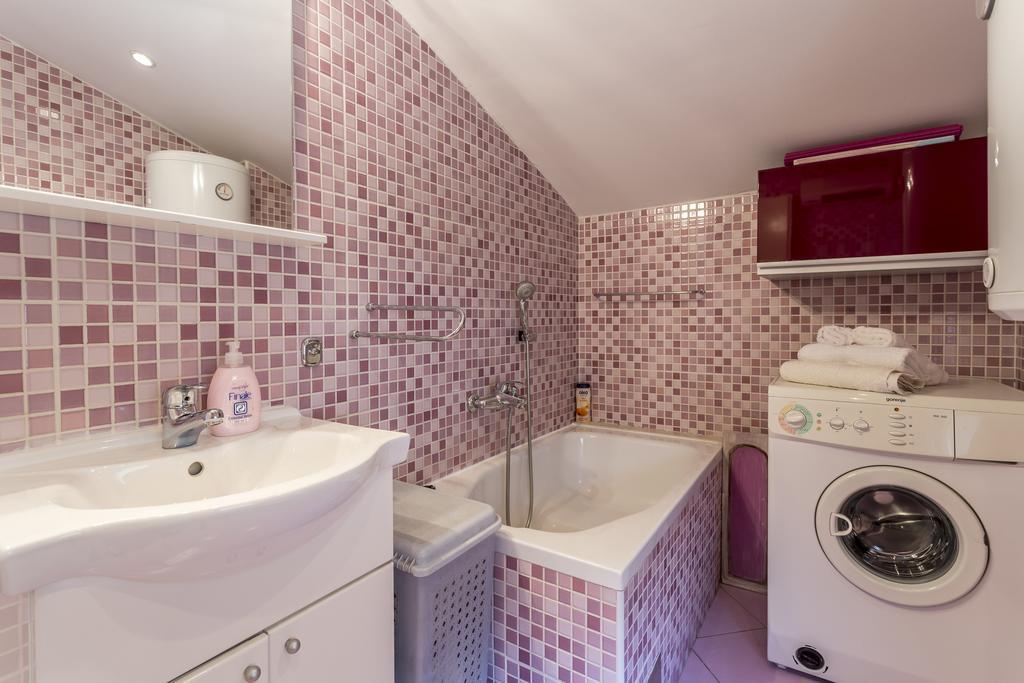 Apartments Sara Đảo Hvar Ngoại thất bức ảnh